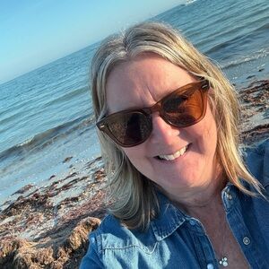 Meet your Posher, Toni